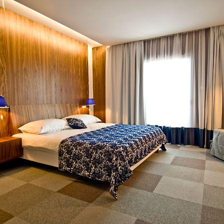 Hotel In บีโอกราดนาโมรู ภายนอก รูปภาพ