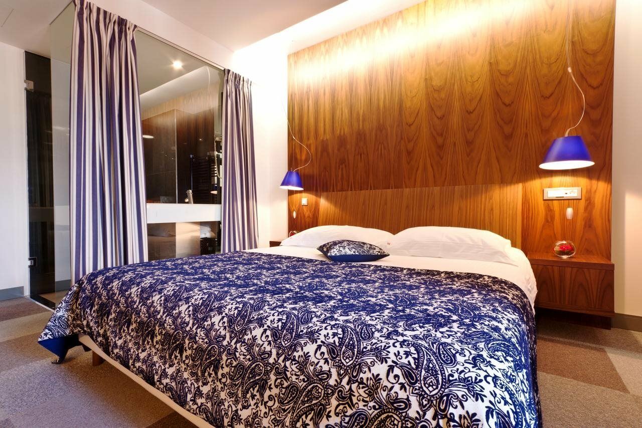 Hotel In บีโอกราดนาโมรู ภายนอก รูปภาพ